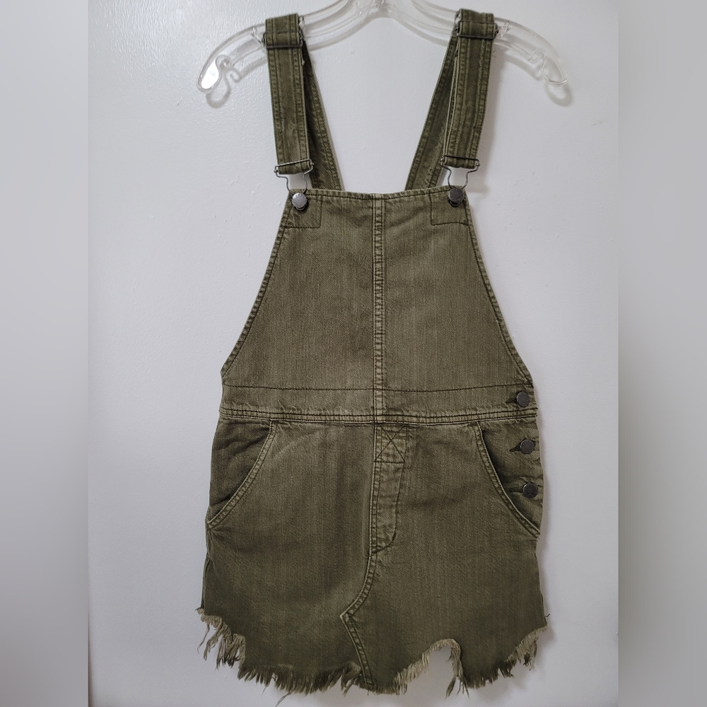 Free People Green Slouchy Torn Up Distressed Cotton Denim Skirtall Size 0
